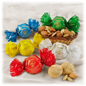 Amaretti classici a fiocco